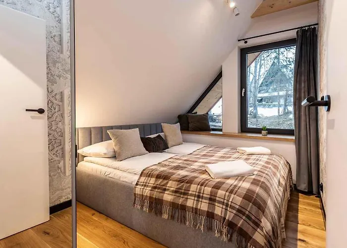 Mountain Forest * Bialka Tatrzanska